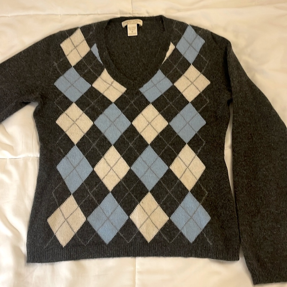 Pure cashmere argyle sweater like new!